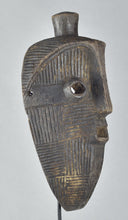 MC1872 Grand masque Metoko culte du Bukota Mituku Mask