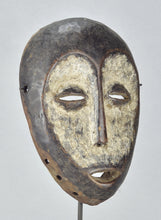 MC1867 Beau masque idimu Lega Culte du Bwami Mask Congo RDC