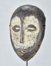 MC1867 Beau masque idimu Lega Culte du Bwami Mask Congo RDC