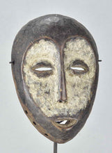MC1867 Beau masque idimu Lega Culte du Bwami Mask Congo RDC