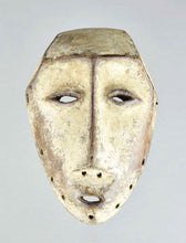 MC1890 Beau masque idimu Lega Culte du Bwami Mask Congo RDC