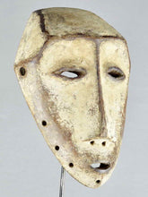 MC1890 Beau masque idimu Lega Culte du Bwami Mask Congo RDC