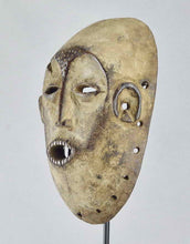 VENDU / SOLD ! MC1850 Rare Masque LEGA Culte du Bwami Mask Congo Rdc