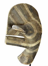 MC1859 Imposant Masque Masculin Songye Kifwebe large Mask