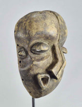 MC2019 masque de maladie PENDE Mbangu Bapende Mask Congo Rdc