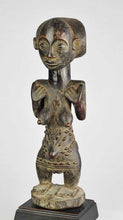 MC1043 Superbe statue cultuelle classique Luba figure Congo