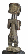 MC1043 Superbe statue cultuelle classique Luba figure Congo
