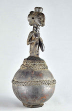 MC1899  Belle calebasse Kabwelulu LUBA demi figure fétiche divination Congo Rdc
