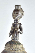 MC1899  Belle calebasse Kabwelulu LUBA demi figure fétiche divination Congo Rdc