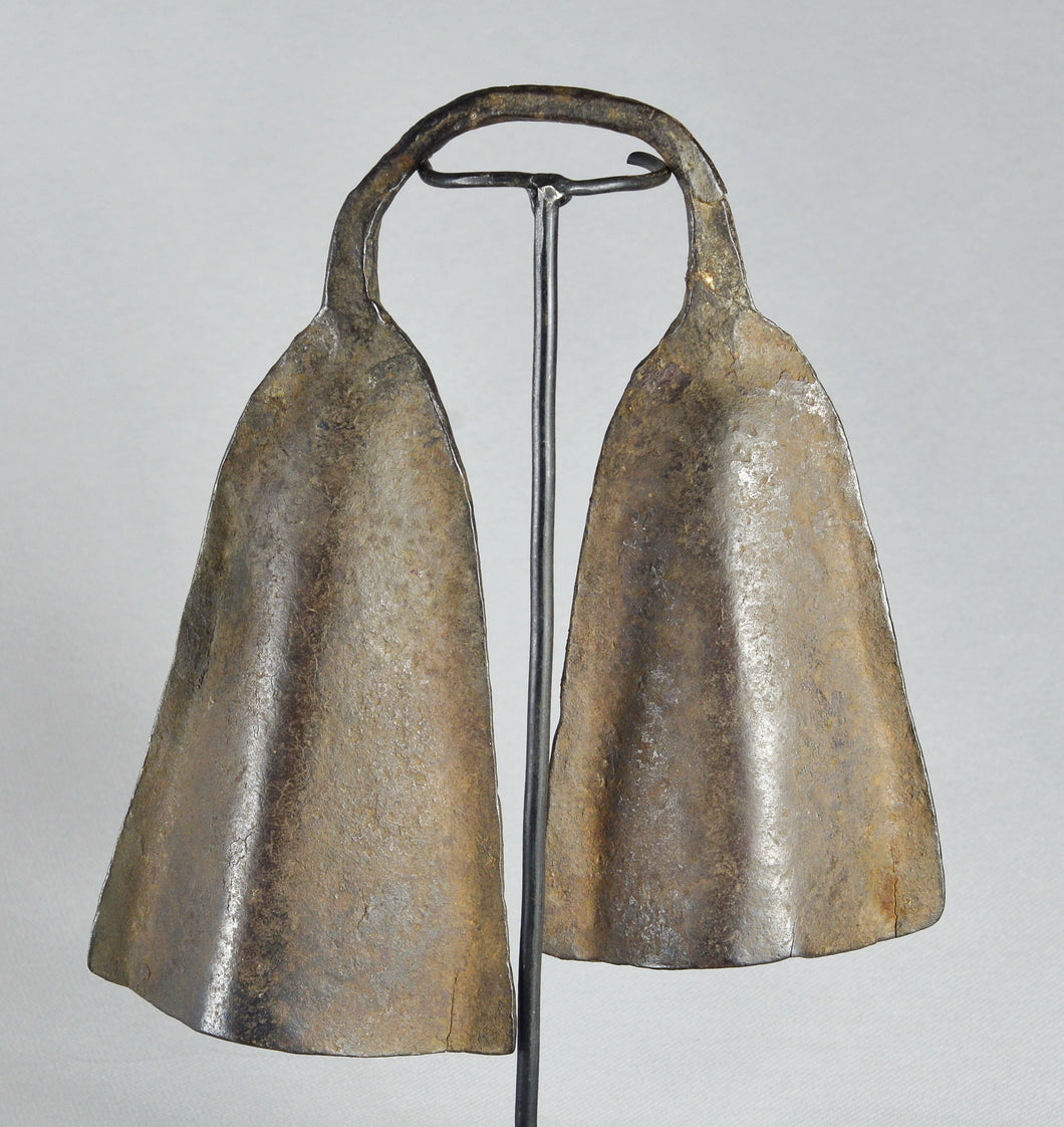 MC1987 Rare double Cloche métal MONGO Congo Rdc Gong Bell