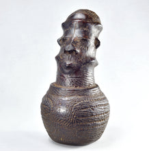 MC1900 Rare pichet en terre cuite anthropomorphe ZANDE Azande terracotta vessel