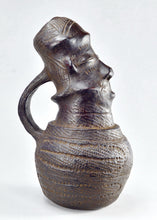 MC1900 Rare pichet en terre cuite anthropomorphe ZANDE Azande terracotta vessel
