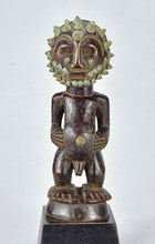 MC1860 Joli Fétiche à clous SONGYE Cute Power Figure Fetish Congo Rdc
