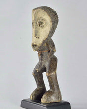 MC1719 Statue Kakulu Ka Mpito LEGA Culte du Bwami Figure Congo Rdc