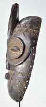 MC1883  Masque zoomorphe hibou BEMBE CONGO zoomorphic Owl mask