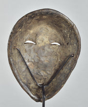 Réservé / reserved MC1967 Très beau masque anthropomorphe Hemba  Mask Congo Rdc