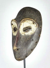 VENDU / SOLD ! MC1903 Elegant et puissant masque idimu Lega Bwami cult Mask Congo RDC