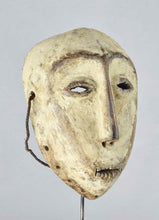MC1844 Puissant masque idimu Lega Culte du Bwami Mask Congo RDC