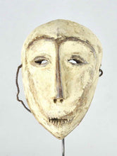 MC1844 Puissant masque idimu Lega Culte du Bwami Mask Congo RDC