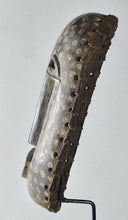 MC1731 Puissant Masque Bali ou NDaaka région de l'Ituri mask