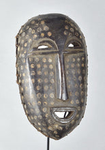 MC1731 Puissant Masque Bali ou NDaaka région de l'Ituri mask