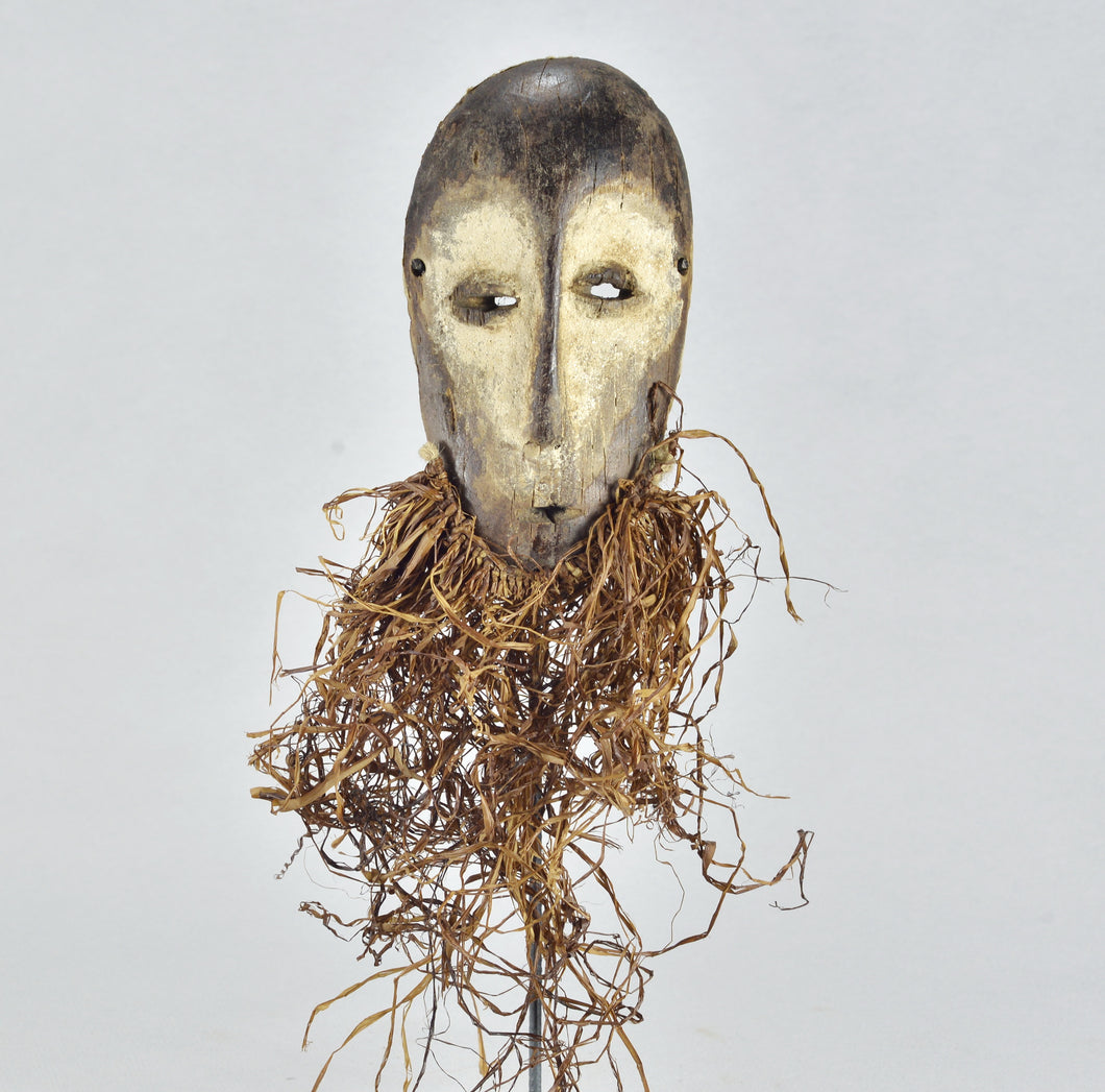 MC1875 superbe petit Masque Lukwakongo Lega Bwami  Mask Congo RDC