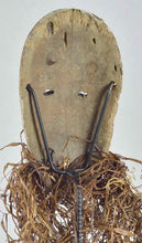 MC1875 superbe petit Masque Lukwakongo Lega Bwami  Mask Congo RDC