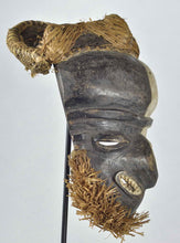 VENDU / SOLD ! MC2018 Mbangu Masque de maladie PENDE Bapende Mask Congo Drc