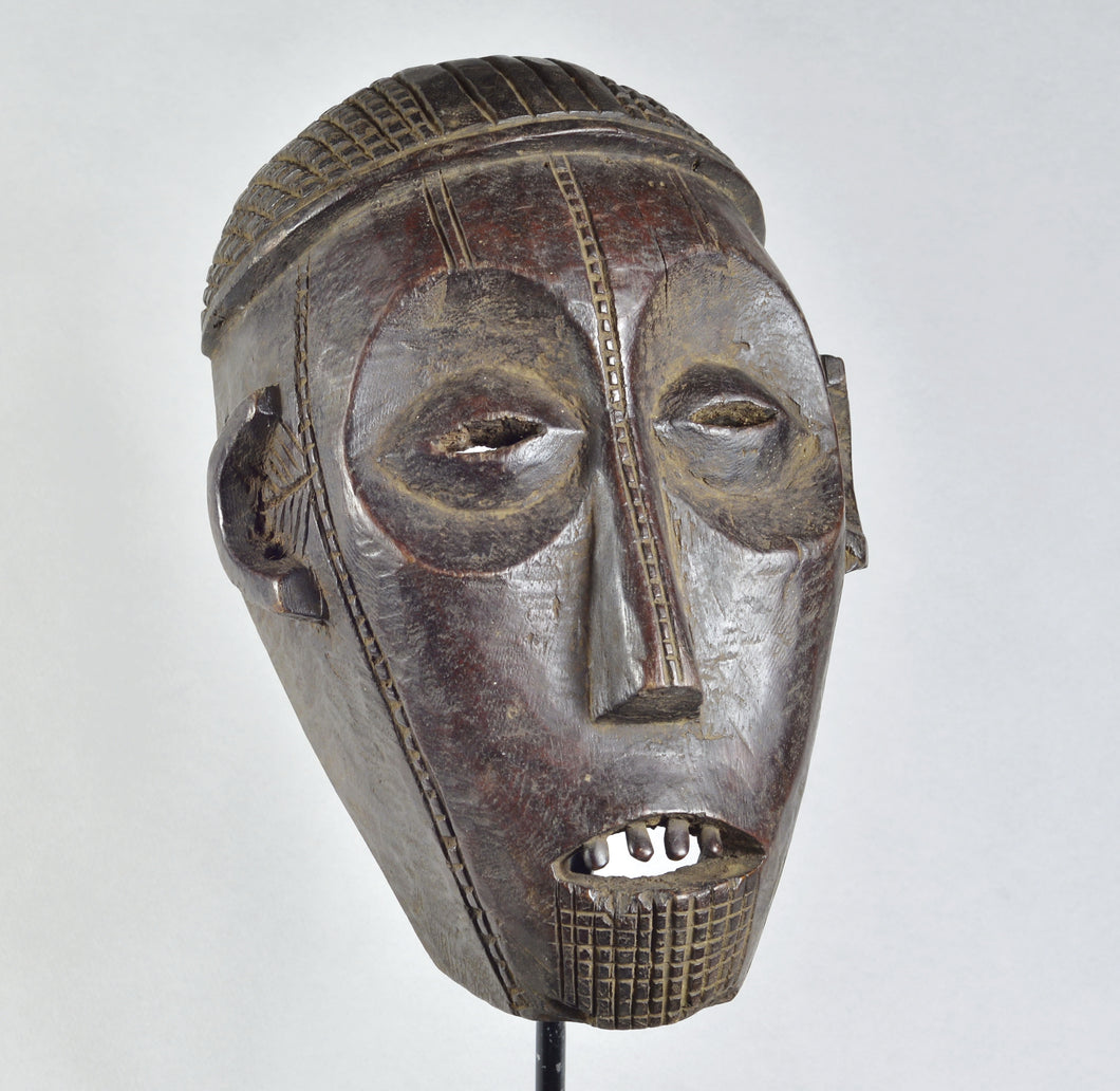 VENDU / SOLD ! MC1887 Masque Ngbaka ou peuple voisin de l'Ubangi Mask Congo Rdc