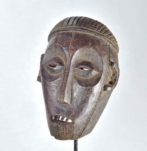 VENDU / SOLD ! MC1887 Masque Ngbaka ou peuple voisin de l'Ubangi Mask Congo Rdc