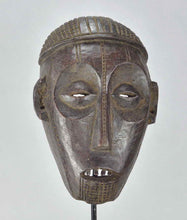VENDU / SOLD ! MC1887 Masque Ngbaka ou peuple voisin de l'Ubangi Mask Congo Rdc
