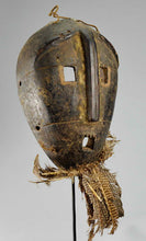 MC1415 Beau masque Nsembu Komo Kumu Mask Congo African Tribal Art Africain