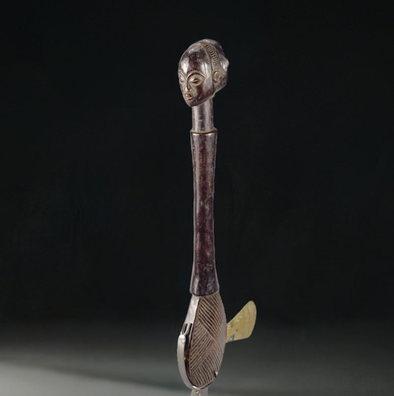 VENDU / SOLD ! MC1788 Belle Hache de prestige Luba Ceremonial Axe herminette Congo Rdc