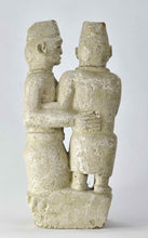 MC2024 Couple Bakongo statue en pierre Ntadi stone figure Congo Rdc