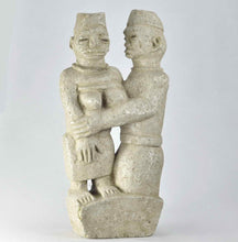 MC2024 Couple Bakongo statue en pierre Ntadi stone figure Congo Rdc