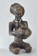 VENDU / SOLD ! MC0352 porteuse de coupe Luba - Mboko Bowl Bearer Congo Rdc