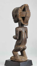 MC1040 Superbe statue masculine LUBA Baluba male ancestor figure