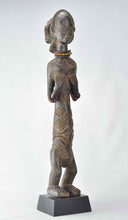 MC1842 Grande (53cm) statue cultuelle féminine Luba Cute Female Figure Congo Rdc