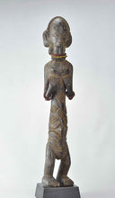 MC1842 Grande (53cm) statue cultuelle féminine Luba Cute Female Figure Congo Rdc