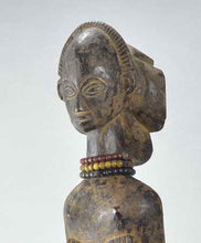 MC1842 Grande (53cm) statue cultuelle féminine Luba Cute Female Figure Congo Rdc