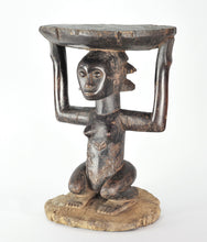 MC1330 Beautiful caryatid stool Luba Shankadi stool Congo DRC