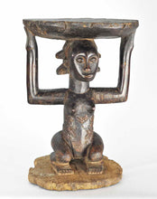 MC1330 Beautiful caryatid stool Luba Shankadi stool Congo DRC