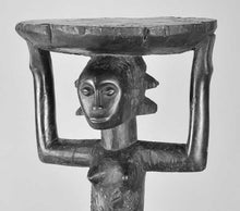 MC1330 Beautiful caryatid stool Luba Shankadi stool Congo DRC