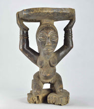 VENDU / SOLD ! MC1881 Tabouret à cariatide LUBA stool