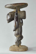 MC1789 Beau Tabouret à caryatide Luba cariatid stool Congo Rdc