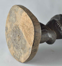 MC1789 Beau Tabouret à caryatide Luba cariatid stool Congo Rdc