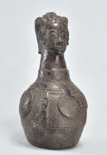 MC1902 Rare vase en terre cuite anthropomorphe ZANDE Azande terracotta vessel