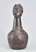 MC1901 Rare pichet en terre cuite anthropomorphe ZANDE Azande terracotta vessel