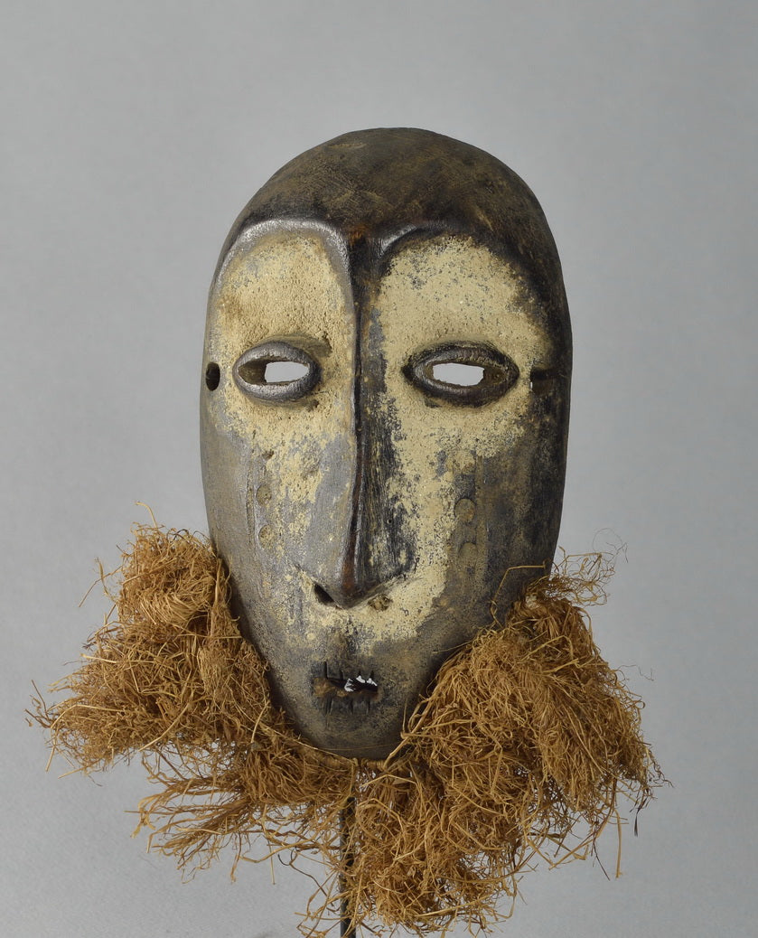 MC1566 Joli Masque Lukwakongo barbu Lega Bwami  Mask Congo RDC