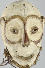 MC1519 Superbe masque idimu Lega Bwami cult Mask Congo RDC